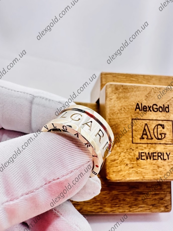 Жіноча каблучка широка Bulgari два види золота 