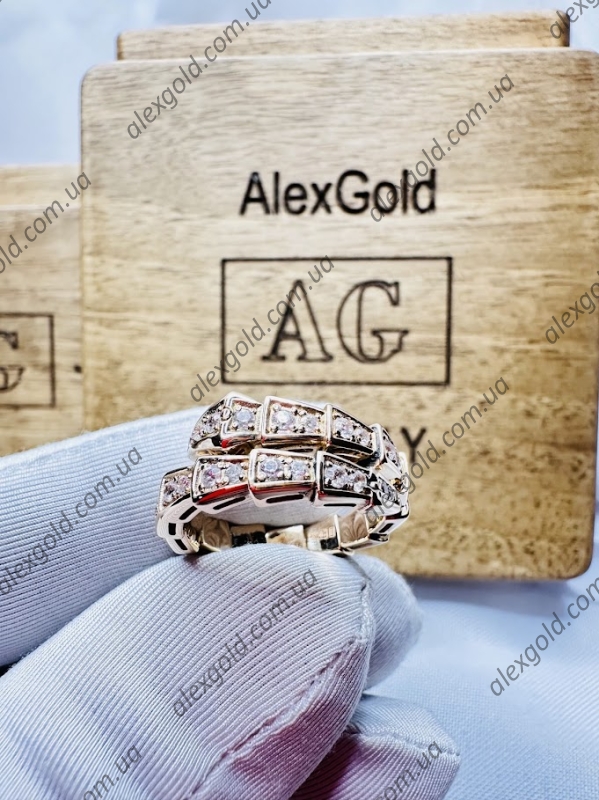 Кільце змія Bulgari золото 