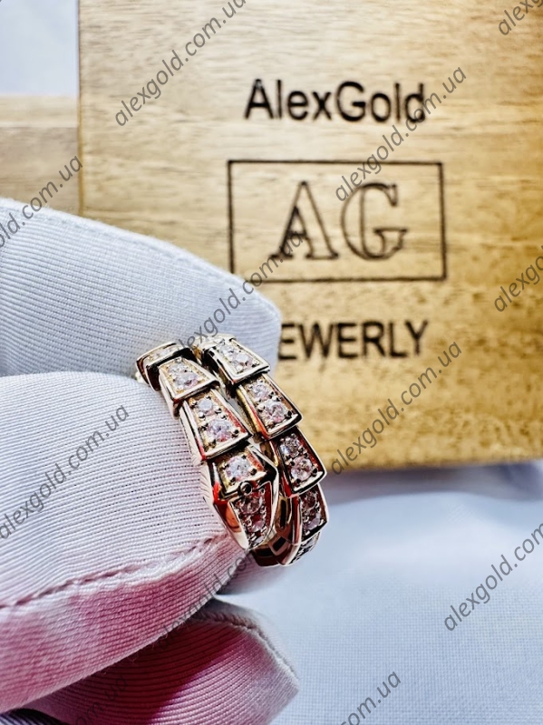 Кільце змія Bulgari золото 