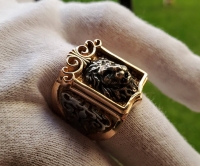 Золотой перстень Лев/ мужские кольцо печатки AlexGold