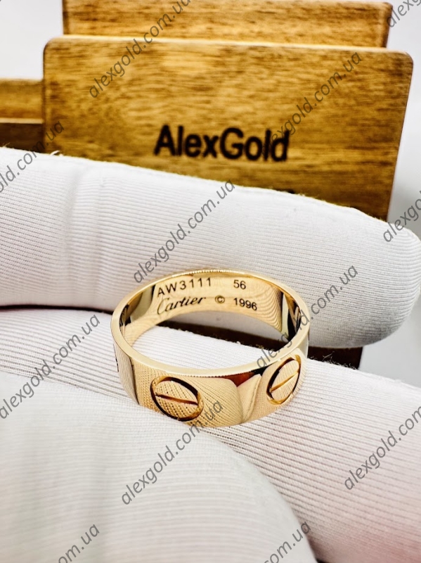 Жіноча каблучка Cartier Love