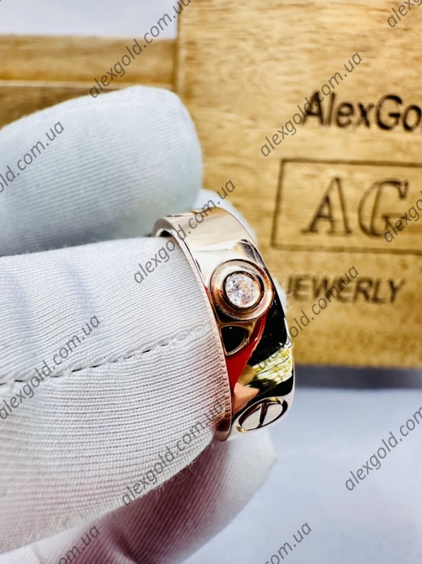 Кільце Cartier Love з камнями Кільце Cartier Love з камнями