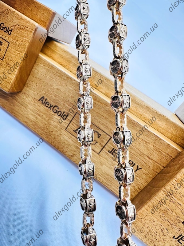 Ланцюг масивний золотий вага 100 г Ланцюг масивний золотий вага 100 г