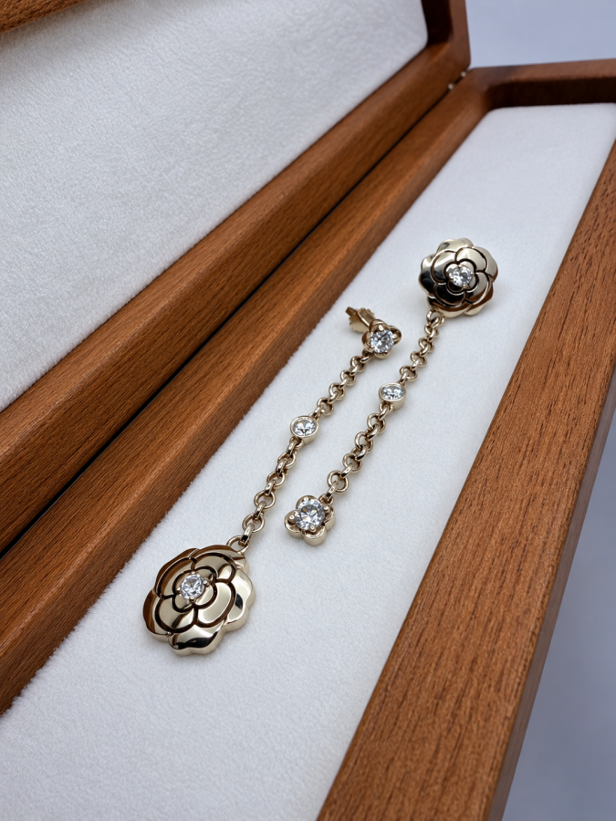 Сережки Camelia Chanel пусети із золота